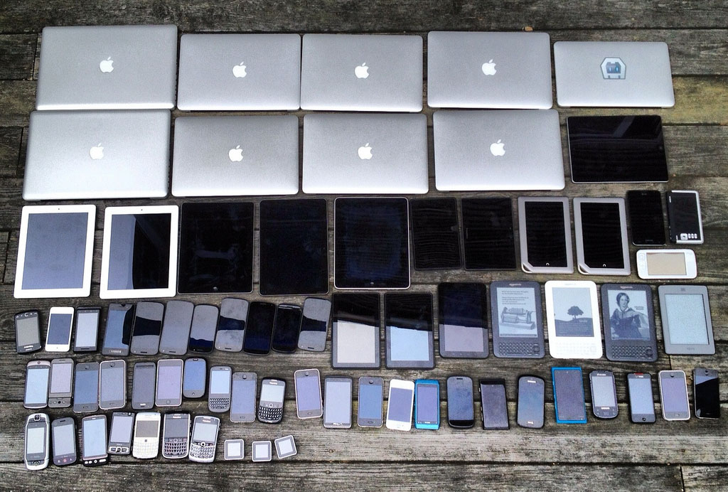 Brad Frost's photo of a bajillion digital devices