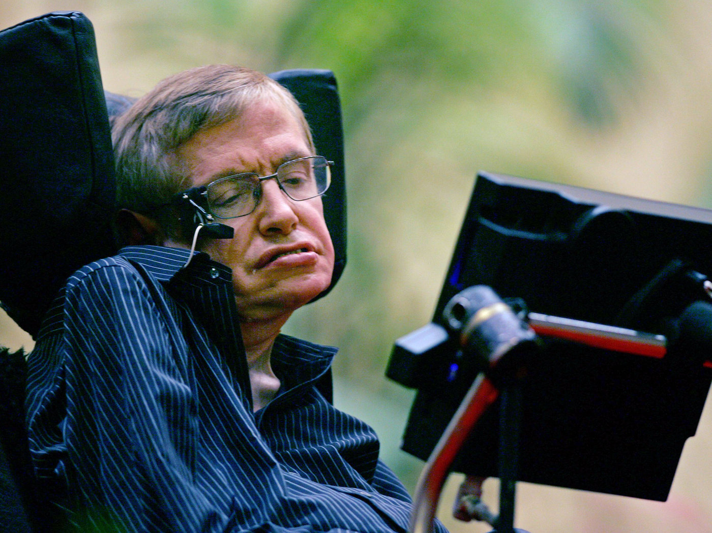 Stephen Hawking and his amazing assistive tech